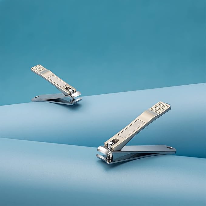 BEZOX Nails Clipper, Ergonomic Toenail and Fingernail Clipper with Non-Slip Design, Professional Nail Cutter for Men and Women, 2 Pcs Nail Trimmers - Grey