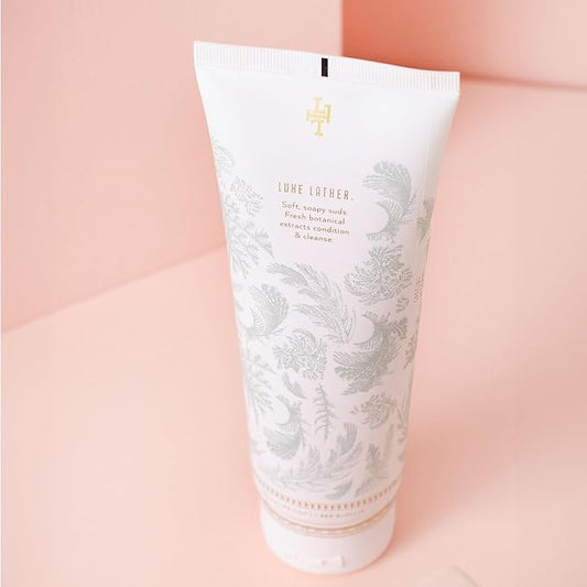 LOLLIA Snowdrop Shower Gel, 8 fl oz, 236 ml, Winterberry & Cashmere Fragrance, Luxury Shea Hydrating Women's Body Wash, Delicate & Relaxing Scented Bath Soap