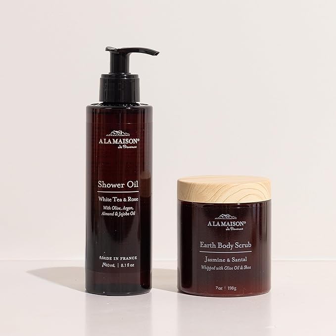 A LA MAISON Earth Body Scrub – White Tea & Rose – Natural Pumice Scrub with Shea Butter & Olive Oil – Gently Exfoliates & Softens Skin – French Formula – Plant-Based – 7 oz – Amber Collection